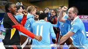 1月17日NBA赛场！杨翰森14+17统治禁区，中国新星锋芒毕露